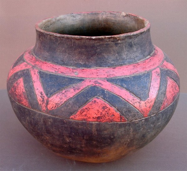 Shona Pot by Shona People